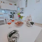 Lakithra Apartments Lakithra