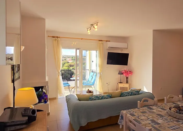 Lakithra Apartments *