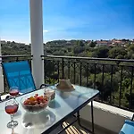 Lakithra Apartments Appartement
