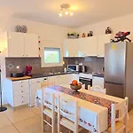 Appartement Lakithra Apartments