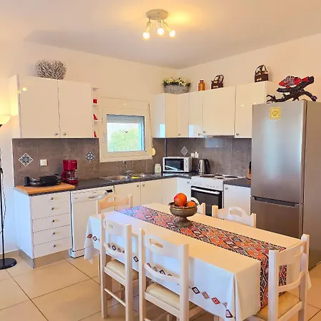 公寓 Lakithra Apartments