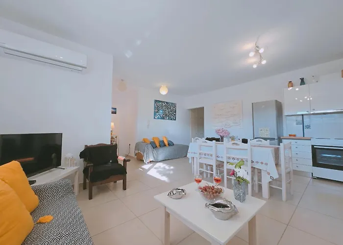 Lakithra Apartments Lejlighed