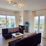 Appartement Lakithra Apartments *